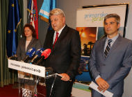 Press kolegij: Komadina, Raukar i Jurešić