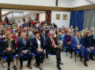 
Župan Komadina sa suradnicima obišao energetski obnovljenu osnovnu školu u Cresu

